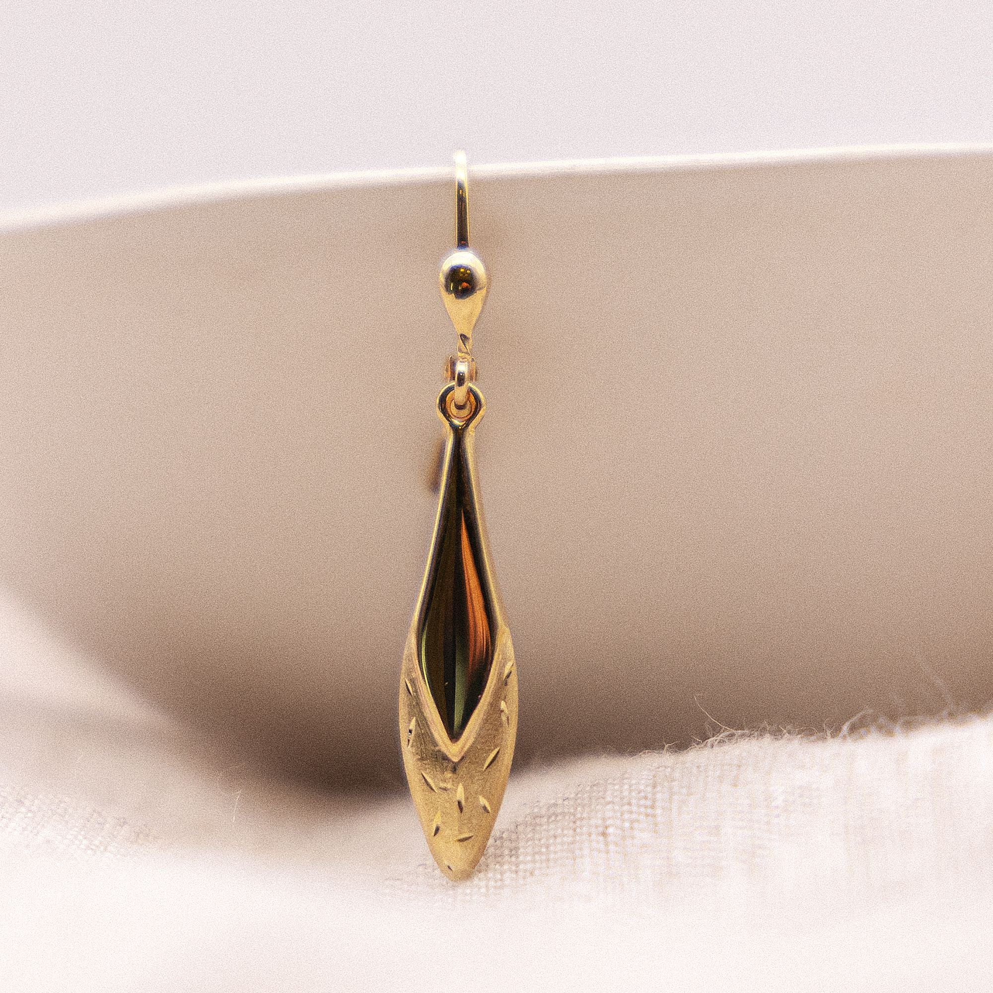 Ohrringe 375 Gold glanz matt diamantiert