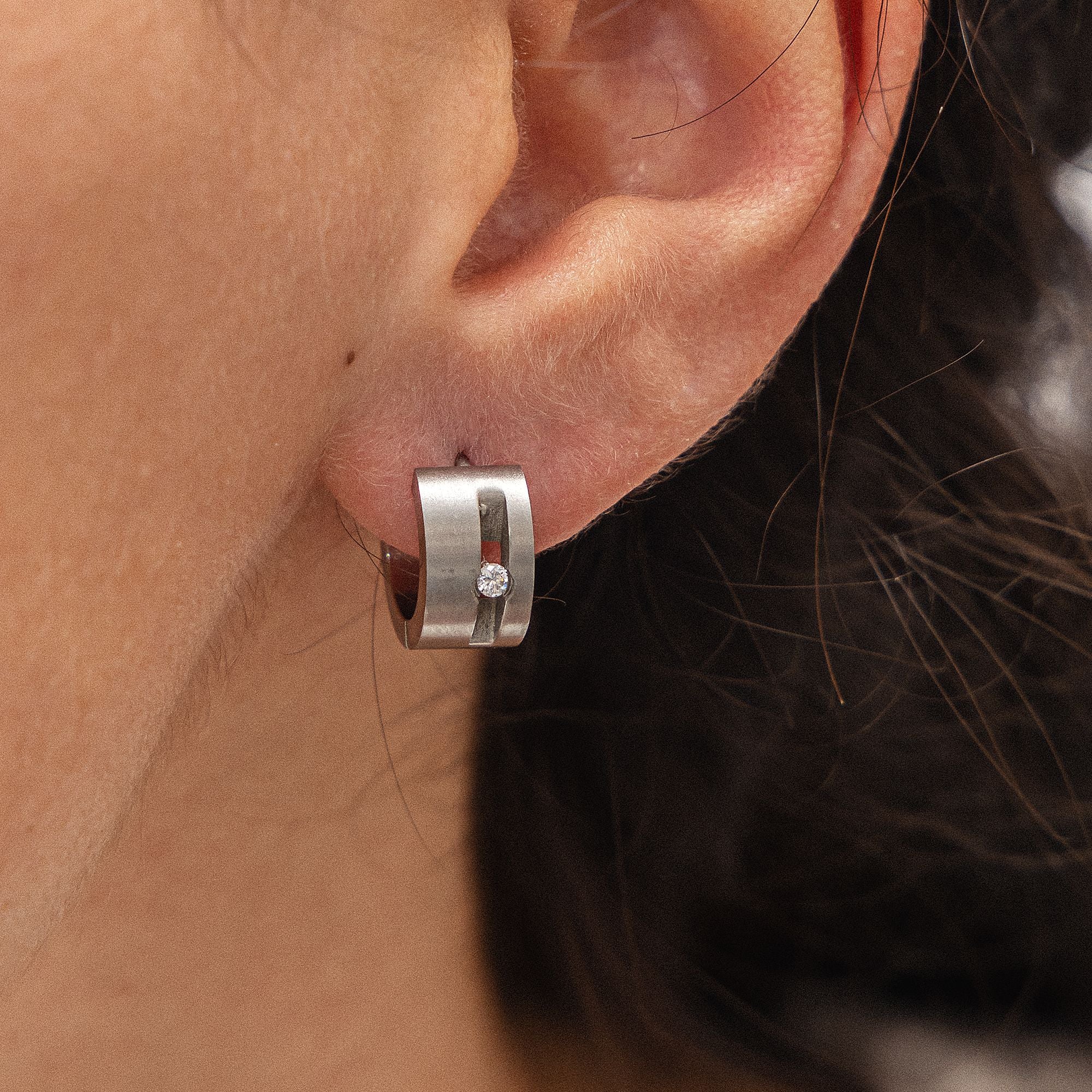 Ohrringe Edelstahl mit weißem Zirkonia 13mm Durchmesser