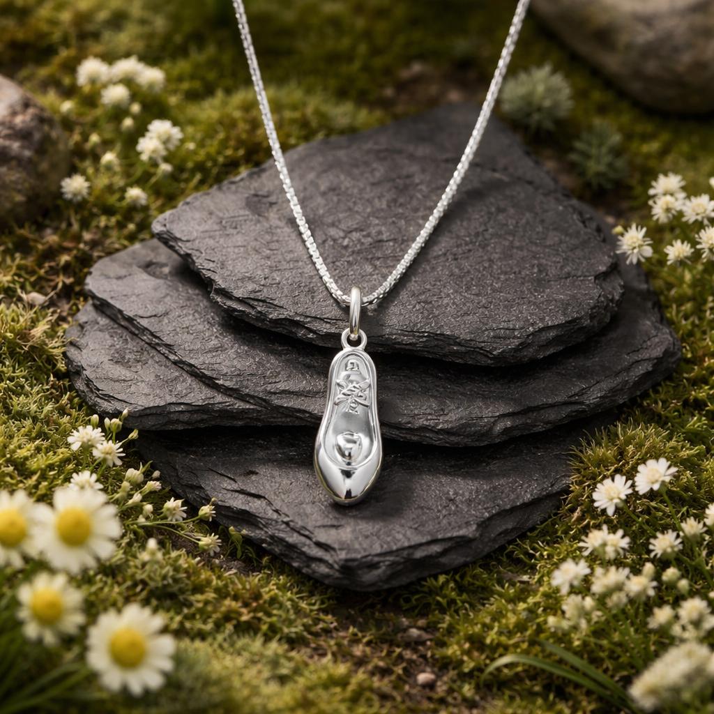 Anhänger mit Kette 925/- Sterling Silber rhodiniert Schuh Ballerina Zirkonia